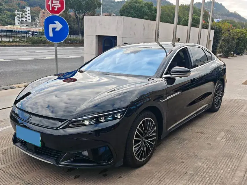 2024 BYD Han BEV 60.48KWH