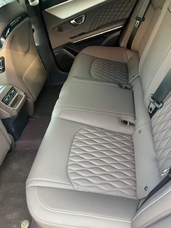 2023 BYD Han BEV 72KWH,autocango,china used car exporter,china ev exporter,chinese used car exporter,chinese used ev exporter