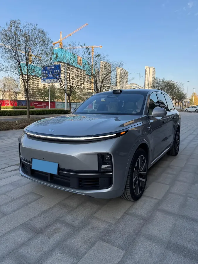 2024 Ford Bronco 2.3T 275HP L4 10AT,autocango,china used car exporter,china ev exporter,chinese used car exporter,chinese used ev exporter