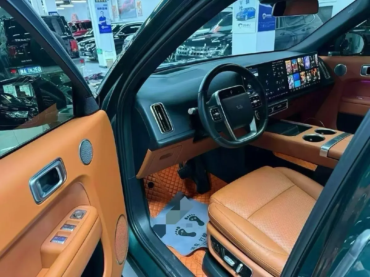 2022 Li L9 Range Extended 154HP REEV 42.6KWH,autocango,china used car exporter,china ev exporter,chinese used car exporter,chinese used ev exporter