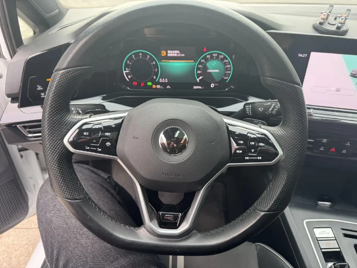 2023 Volkswagen Golf 1.4T 150HP L4 7DCT,autocango,china used car exporter,china ev exporter,chinese used car exporter,chinese used ev exporter