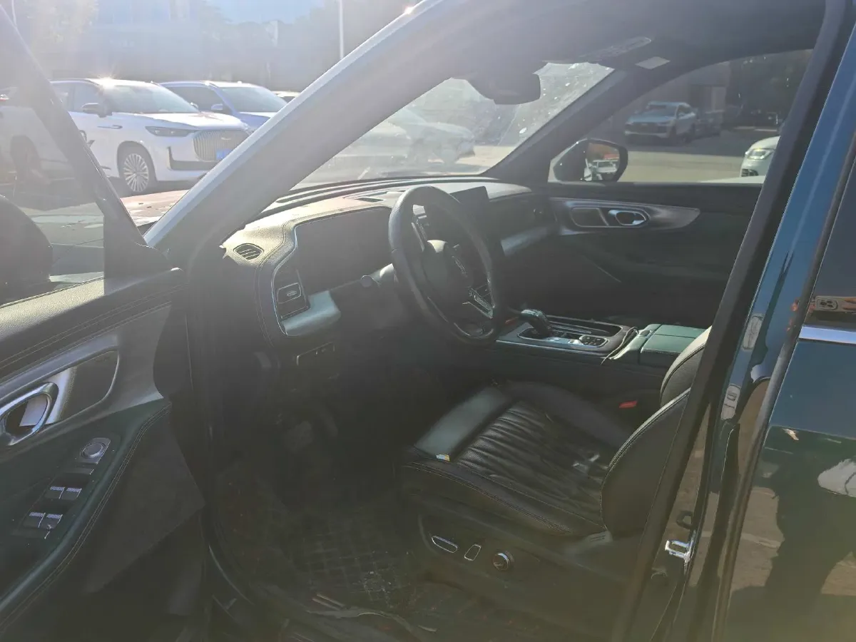 2022 GAC Trumpchi GS8 2.0T 252HP L4 8AT,autocango,china used car exporter,china ev exporter,chinese used car exporter,chinese used ev exporter