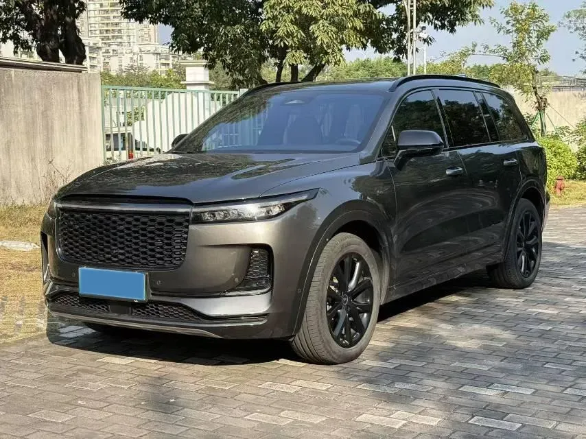 2021 Li ONE Range Extended 131HP REEV 40.5KWH,autocango,china used car exporter,china ev exporter,chinese used car exporter,chinese used ev exporter