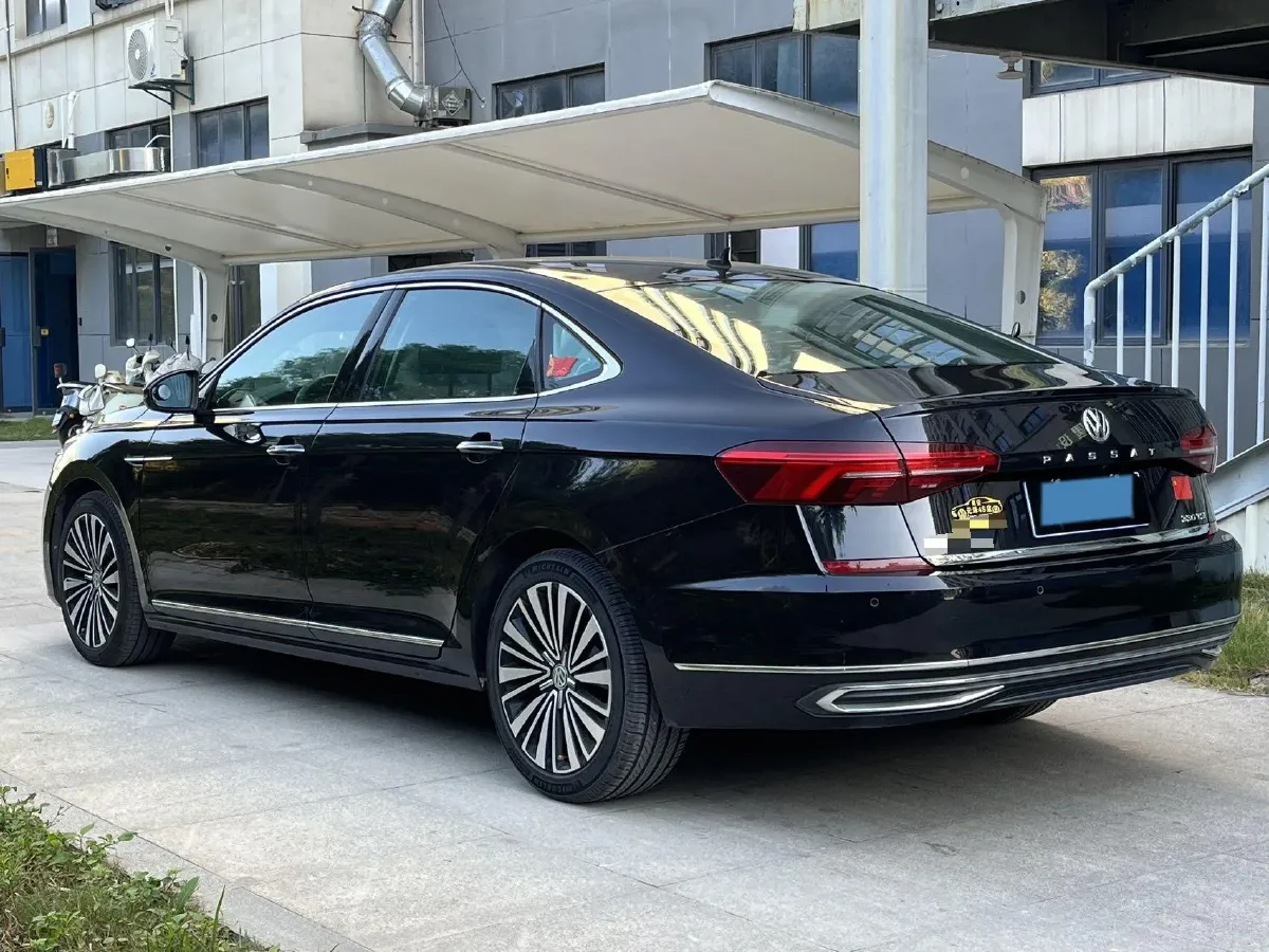 2019 Volvo V40 1.5T 152HP L4 6AT,autocango,china used car exporter,china ev exporter,chinese used car exporter,chinese used ev exporter