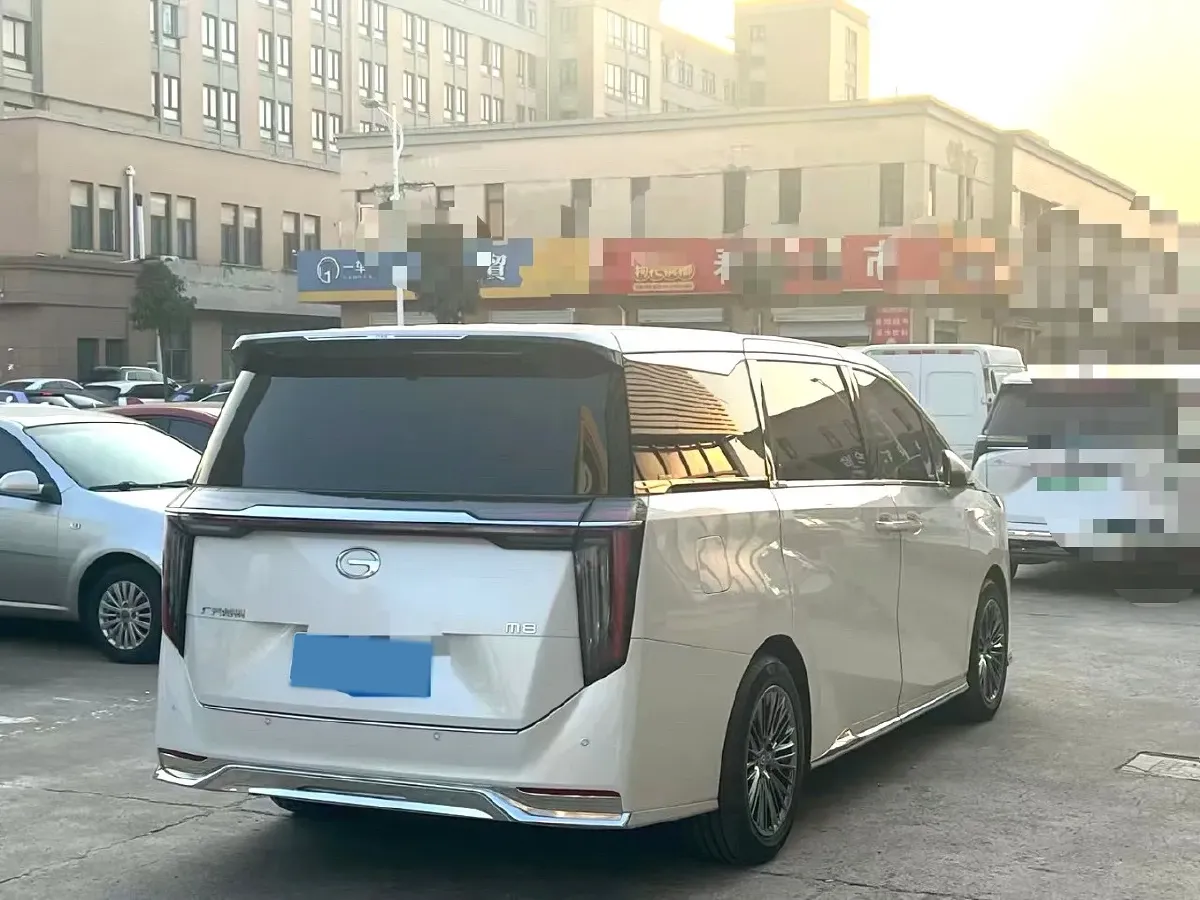 2024 GAC Trumpchi M8 2.0T 252HP L4 8AT,autocango,china used car exporter,china ev exporter,chinese used car exporter,chinese used ev exporter
