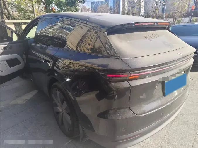 2025 Li i6 BEV,autocango,china used car exporter,china ev exporter,chinese used car exporter,chinese used ev exporter