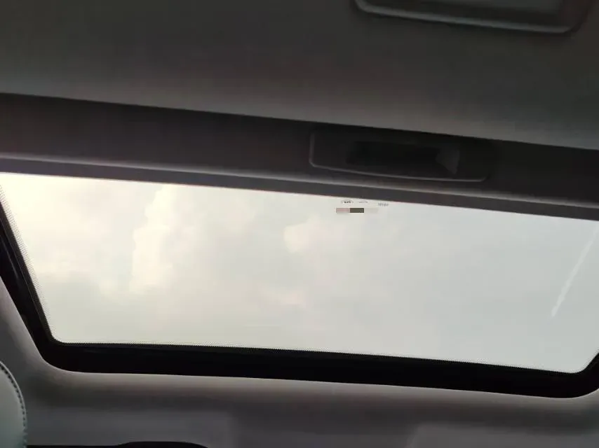 2022 Geely Emgrand 1.5L 114HP L4 CVT,autocango,china used car exporter,china ev exporter,chinese used car exporter,chinese used ev exporter