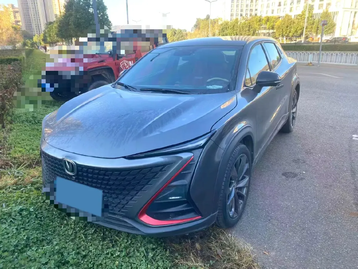 2020 ChangAn UNI-T 1.5T 180HP L4 7DCT,autocango,china used car exporter,china ev exporter,chinese used car exporter,chinese used ev exporter