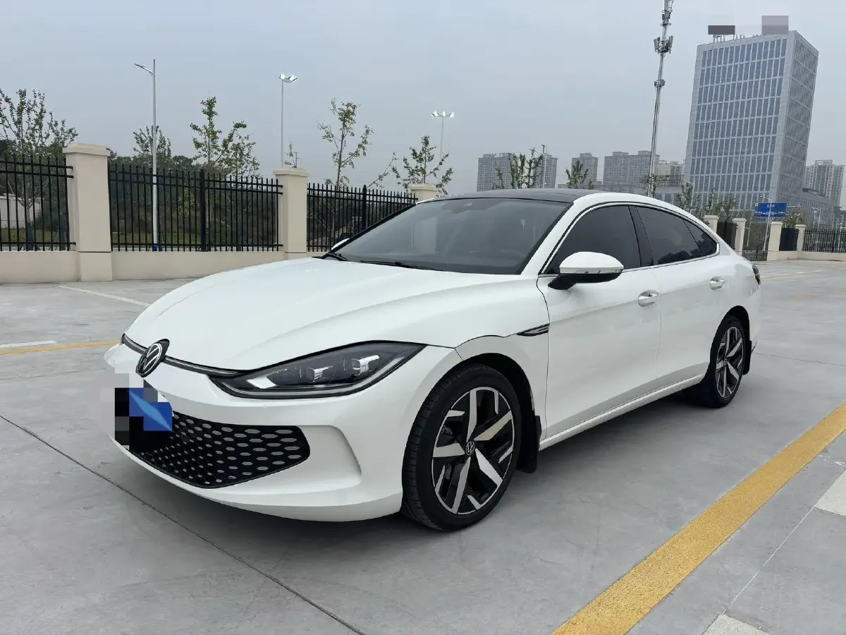 2022 Exceed TXL 2.0T 261HP L4 7DCT