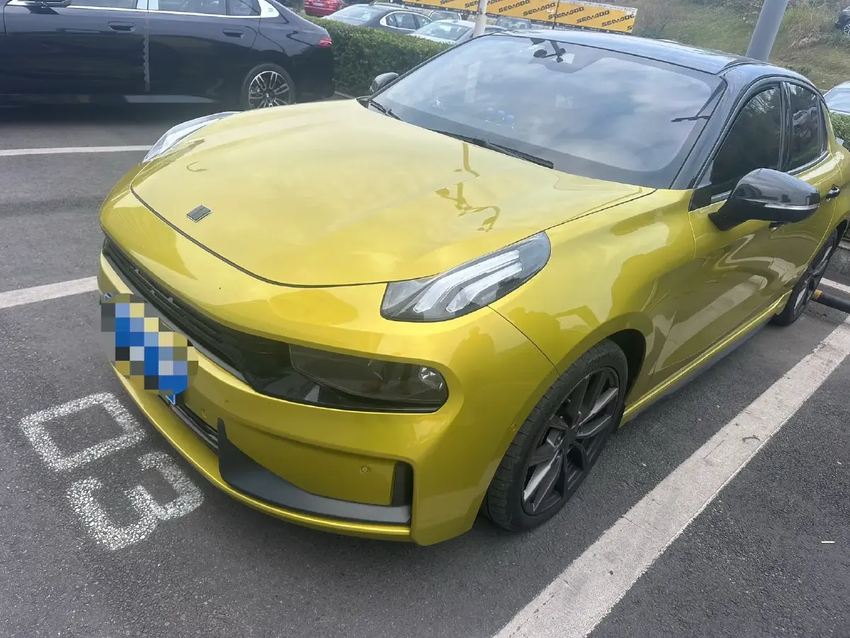 2019 LYNK&CO 03 2.0T 254HP L4 8AT