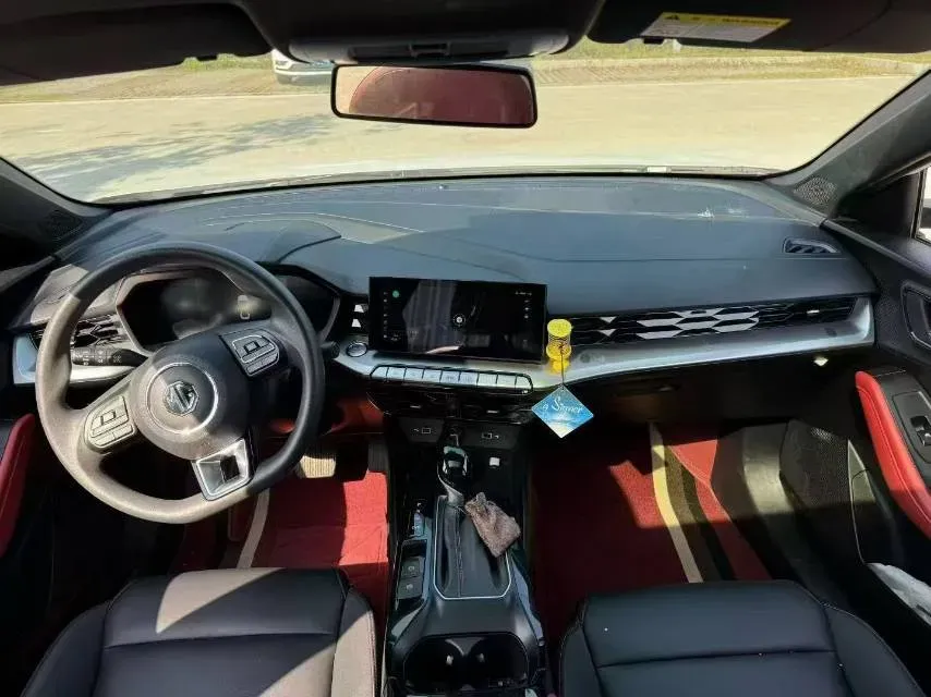 2021 MG 5 1.5L 120HP L4 CVT,autocango,china used car exporter,china ev exporter,chinese used car exporter,chinese used ev exporter