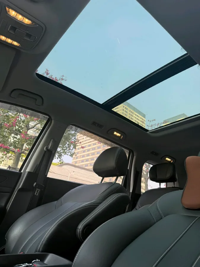 2021 GAC Trumpchi M6 1.5T 169HP L4 7DCT,autocango,china used car exporter,china ev exporter,chinese used car exporter,chinese used ev exporter