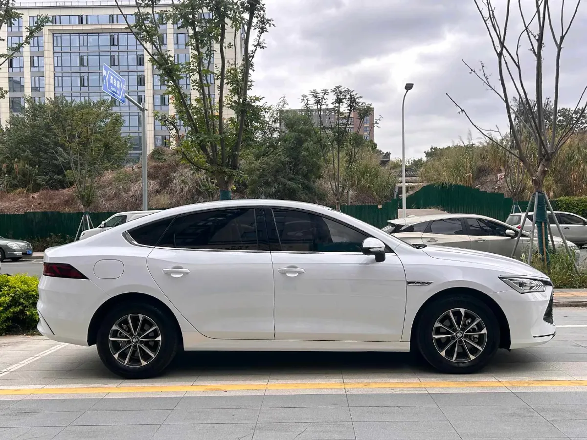 2024 BYD Qin Plus 1.5L 110HP L4 E-CVT PHEV 8.32KWH,autocango,china used car exporter,china ev exporter,chinese used car exporter,chinese used ev exporter