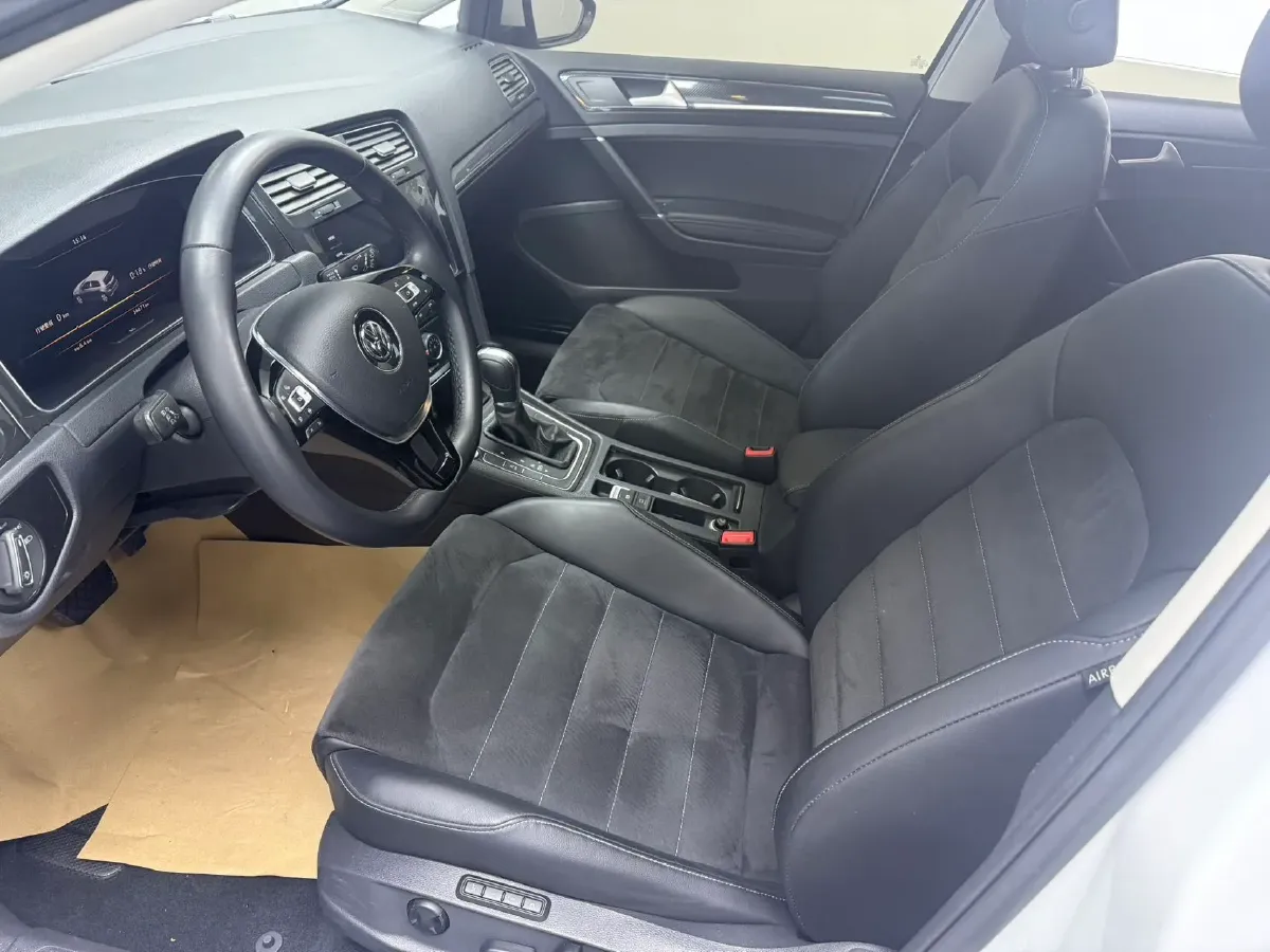 2020 Volkswagen Golf 1.4T 150HP L4 7DCT,autocango,china used car exporter,china ev exporter,chinese used car exporter,chinese used ev exporter