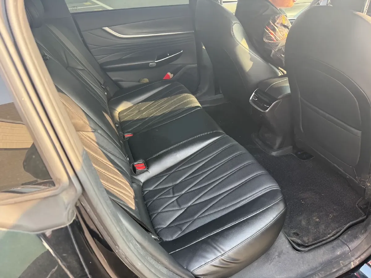 2025 ChangAn QiYuan A07 BEV 68.8KWH,autocango,china used car exporter,china ev exporter,chinese used car exporter,chinese used ev exporter