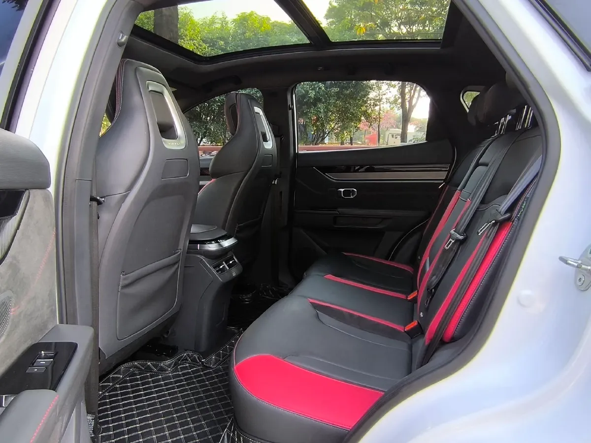 2022 Jetour DASHING 1.6T 197HP L4 7DCT,autocango,china used car exporter,china ev exporter,chinese used car exporter,chinese used ev exporter