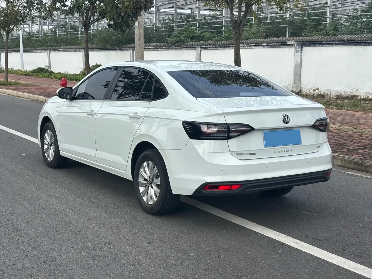 2023 Volkswagen Lavida 1.5L 110HP L4 6AT,autocango,china used car exporter,china ev exporter,chinese used car exporter,chinese used ev exporter
