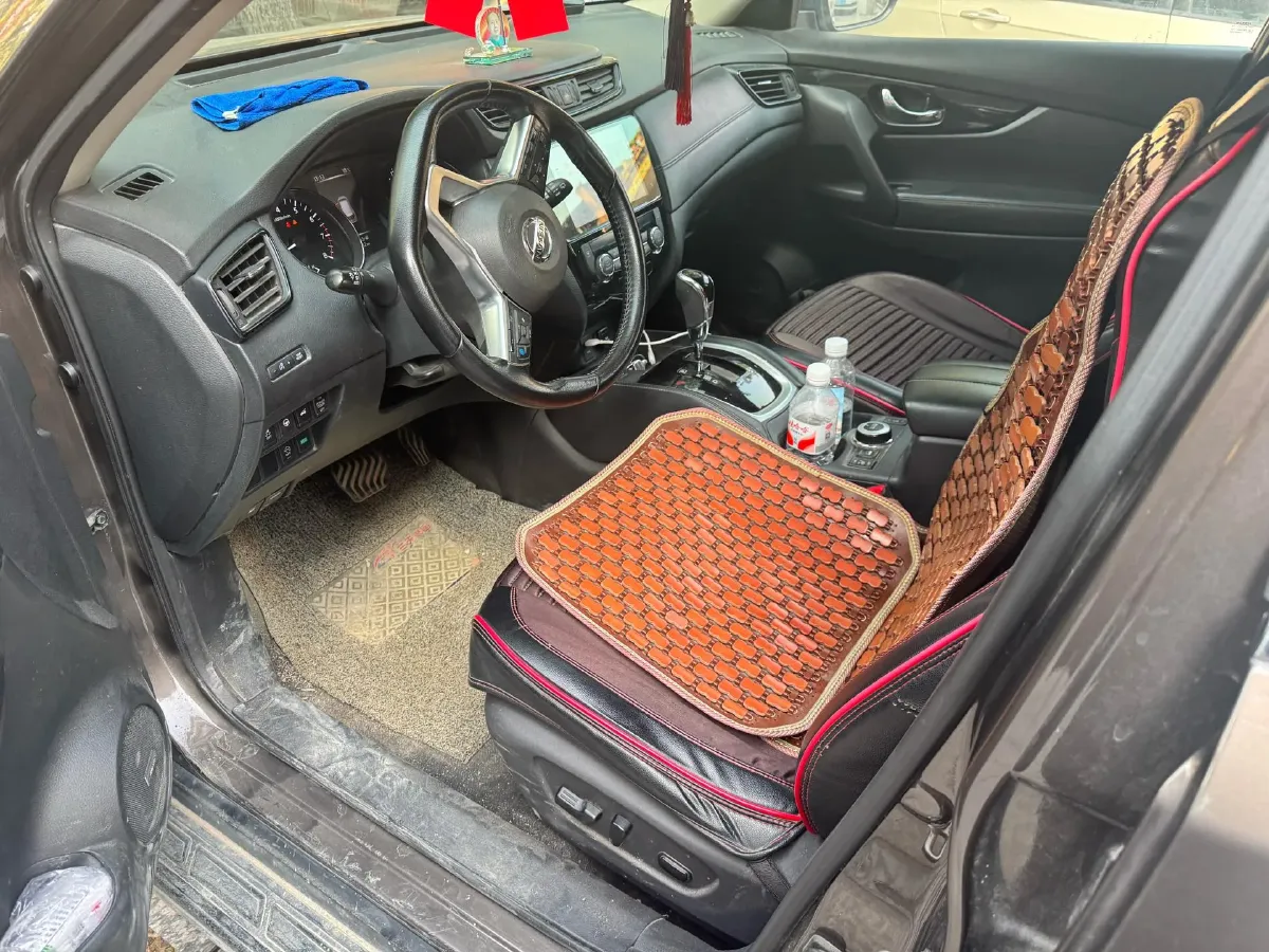 2021 Nissan X-Trail 2.5L 181HP L4 CVT,autocango,china used car exporter,china ev exporter,chinese used car exporter,chinese used ev exporter