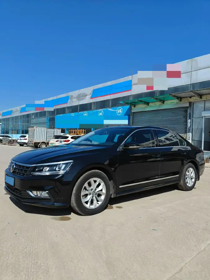2015 Volkswagen Passat 1.8T 160HP L4 6AT