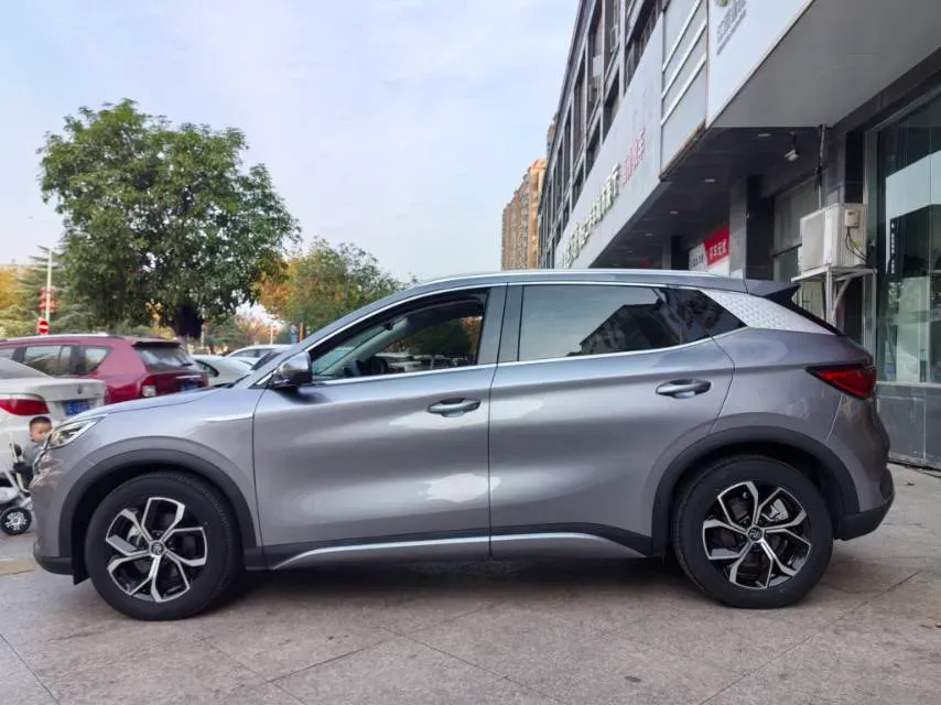 2022 Roewe RX5 MAX 1.5T 181HP L4 6AT,autocango,china used car exporter,china ev exporter,chinese used car exporter,chinese used ev exporter