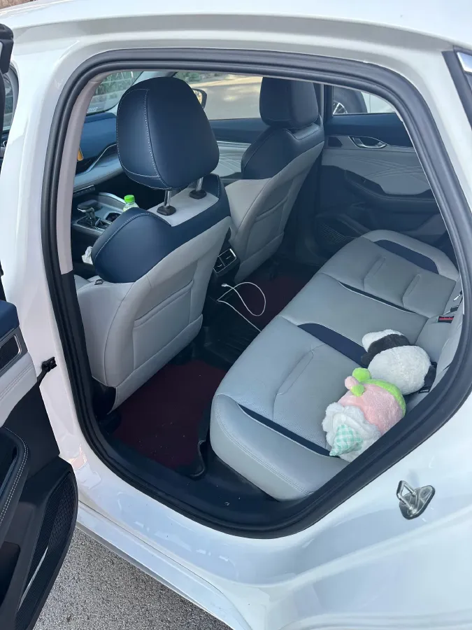 2023 Geely Preface 2.0T 190HP L4 7DCT,autocango,china used car exporter,china ev exporter,chinese used car exporter,chinese used ev exporter