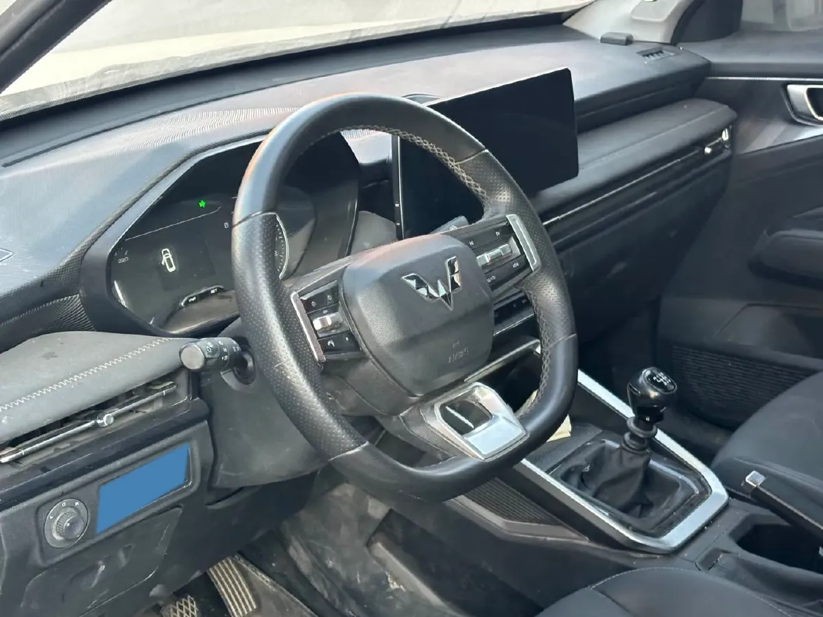 2022 WuLing XingChi 1.5L 99HP L4 6MT,autocango,china used car exporter,china ev exporter,chinese used car exporter,chinese used ev exporter