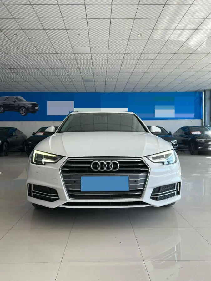 2019 Audi A4L 2.0T 190HP L4 7DCT,autocango,china used car exporter,china ev exporter,chinese used car exporter,chinese used ev exporter