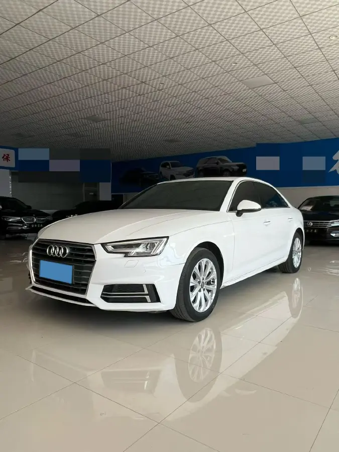 2019 Audi A4L 2.0T 190HP L4 7DCT