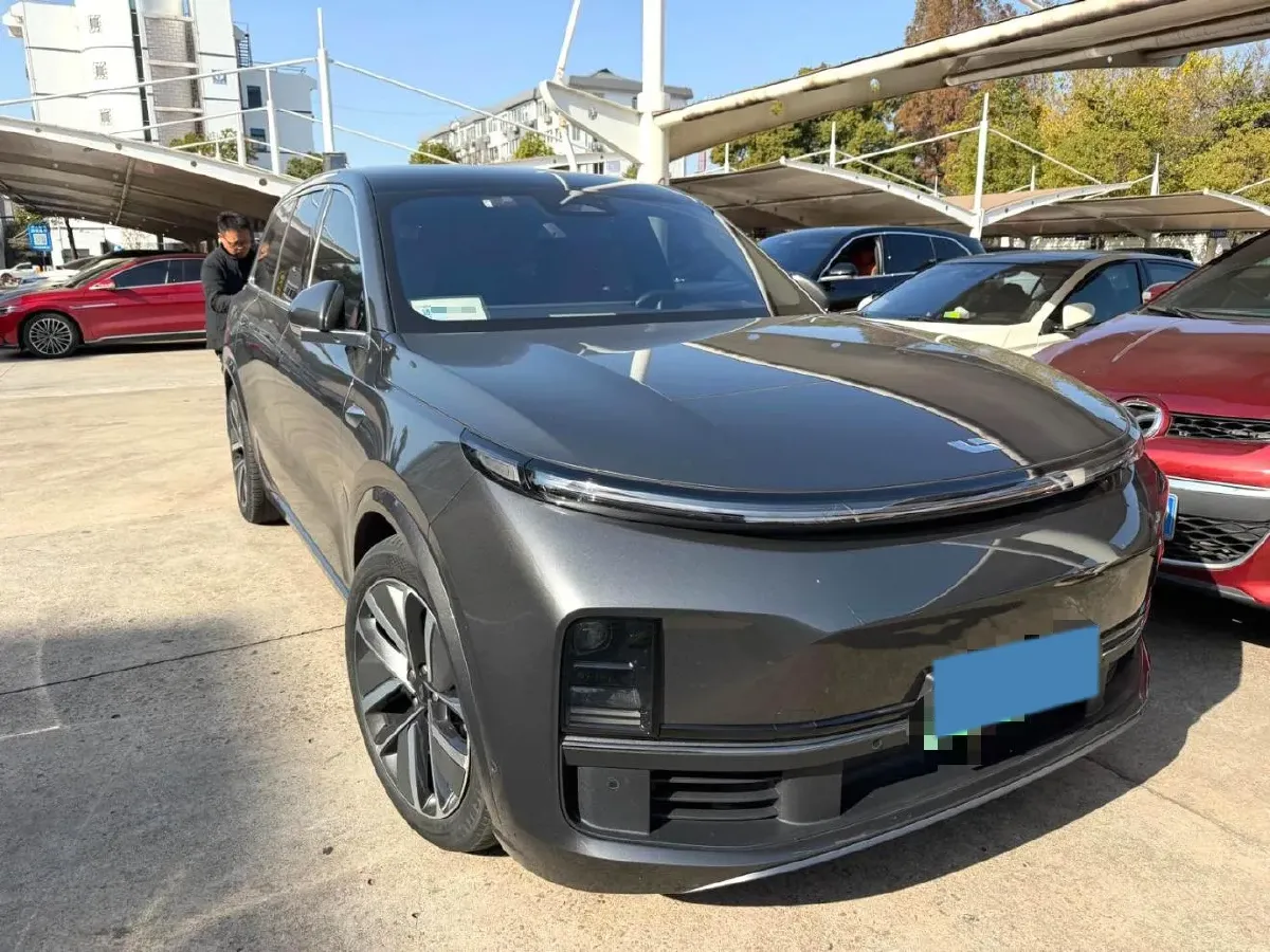 2023 Li L9 Range Extended 154HP REEV 42.6KWH,autocango,china used car exporter,china ev exporter,chinese used car exporter,chinese used ev exporter