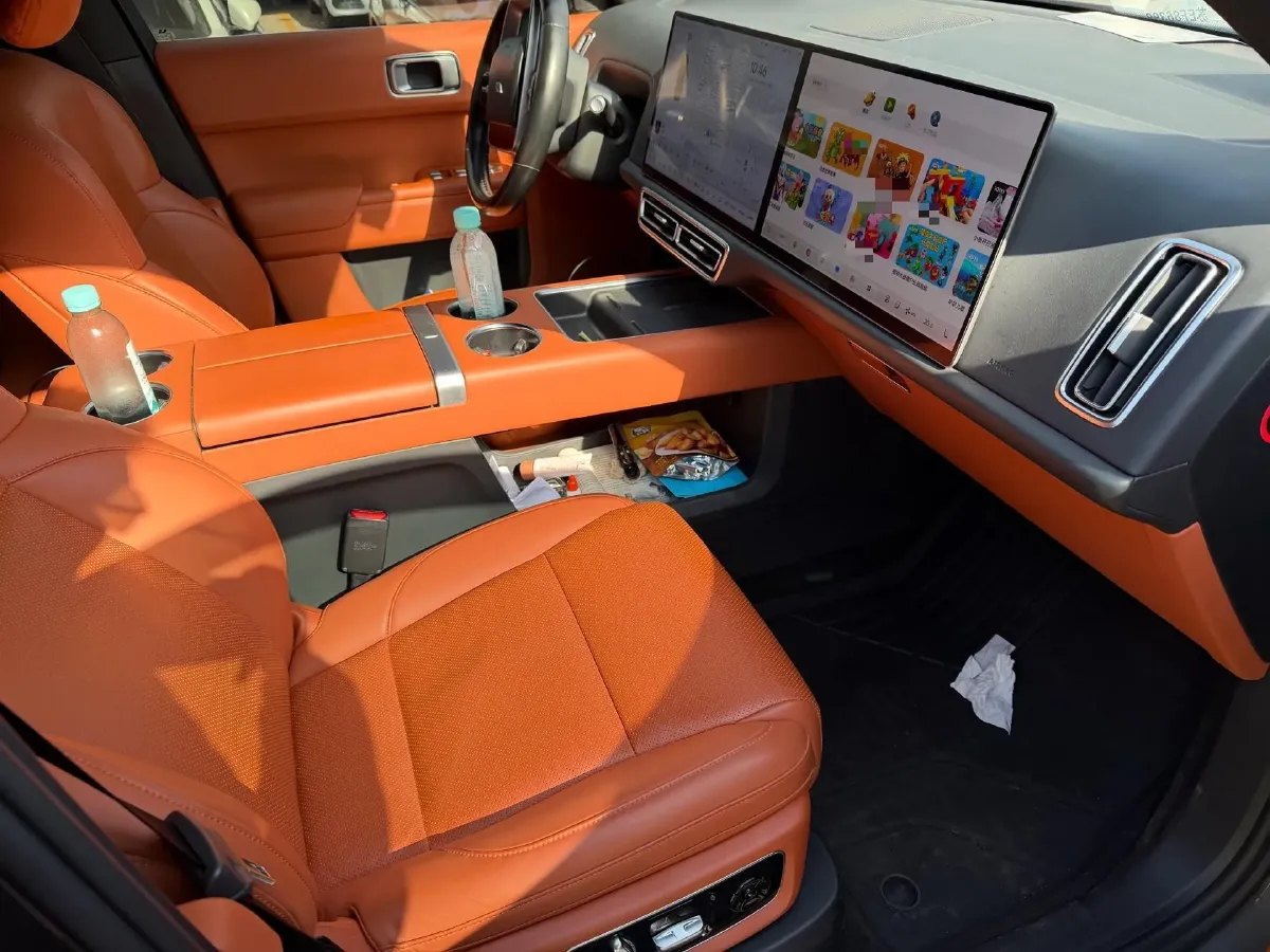 2023 Li L9 Range Extended 154HP REEV 42.6KWH,autocango,china used car exporter,china ev exporter,chinese used car exporter,chinese used ev exporter