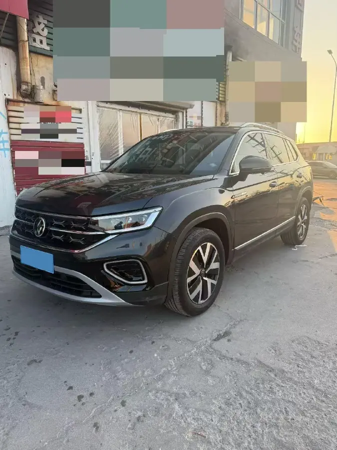 2024 Volkswagen Tayron 2.0T 186HP L4 7DCT