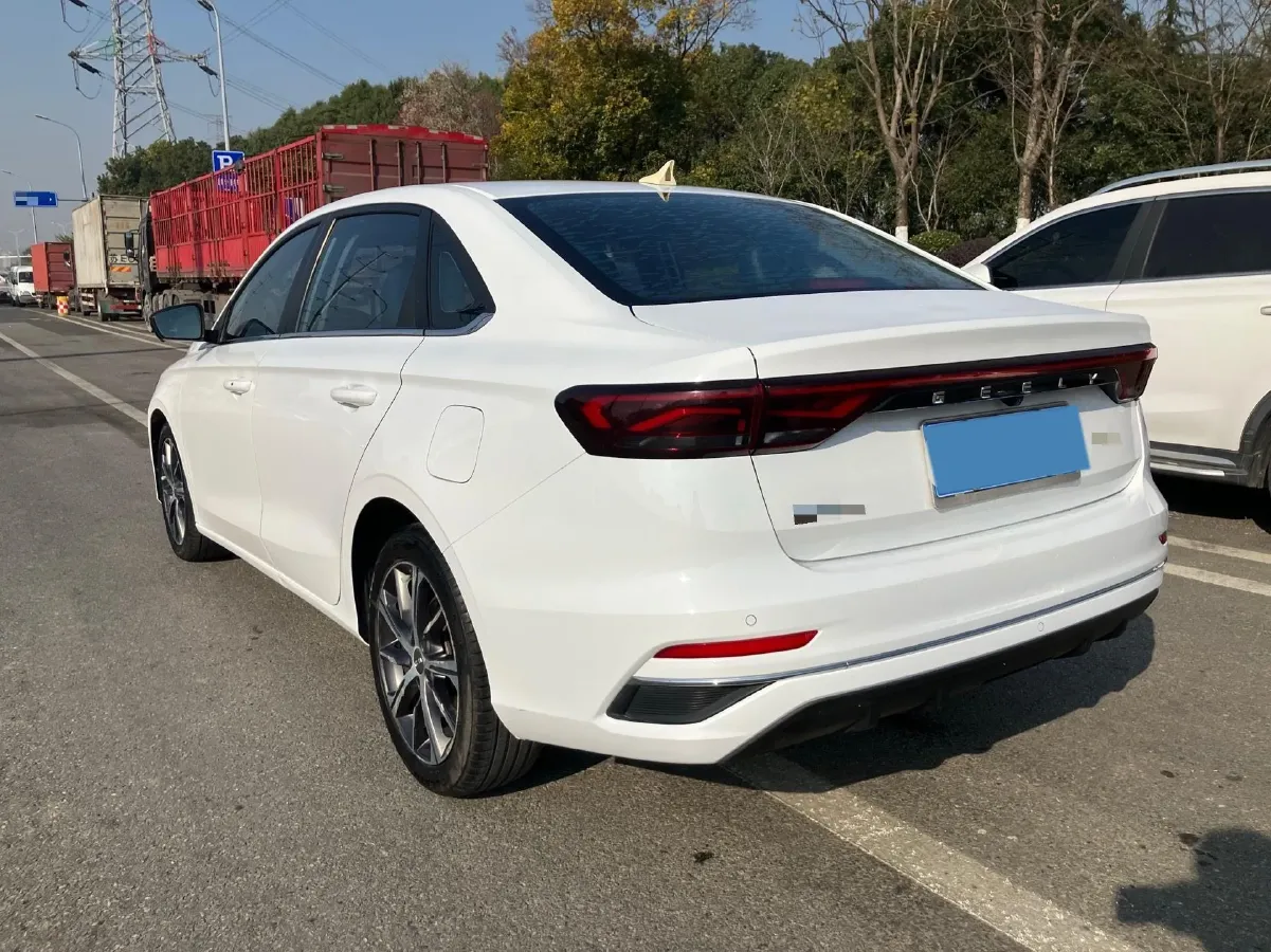 2022 Geely Emgrand 1.5L 114HP L4 CVT,autocango,china used car exporter,china ev exporter,chinese used car exporter,chinese used ev exporter