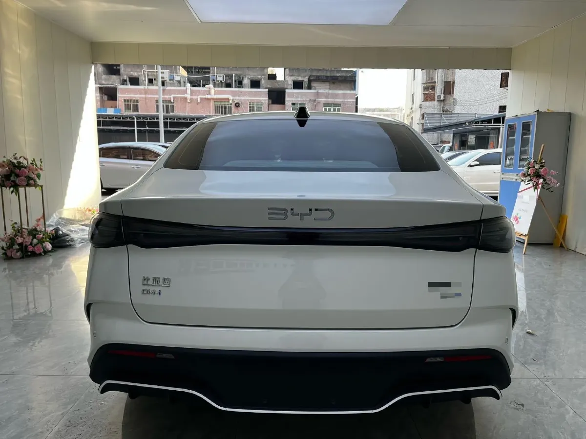 2025 BYD Seal06 1.5L 101HP L4 E-CVT PHEV 10.08KWH,autocango,china used car exporter,china ev exporter,chinese used car exporter,chinese used ev exporter