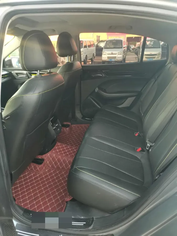 2021 Roewe i5 1.5L 120HP L4 CVT,autocango,china used car exporter,china ev exporter,chinese used car exporter,chinese used ev exporter