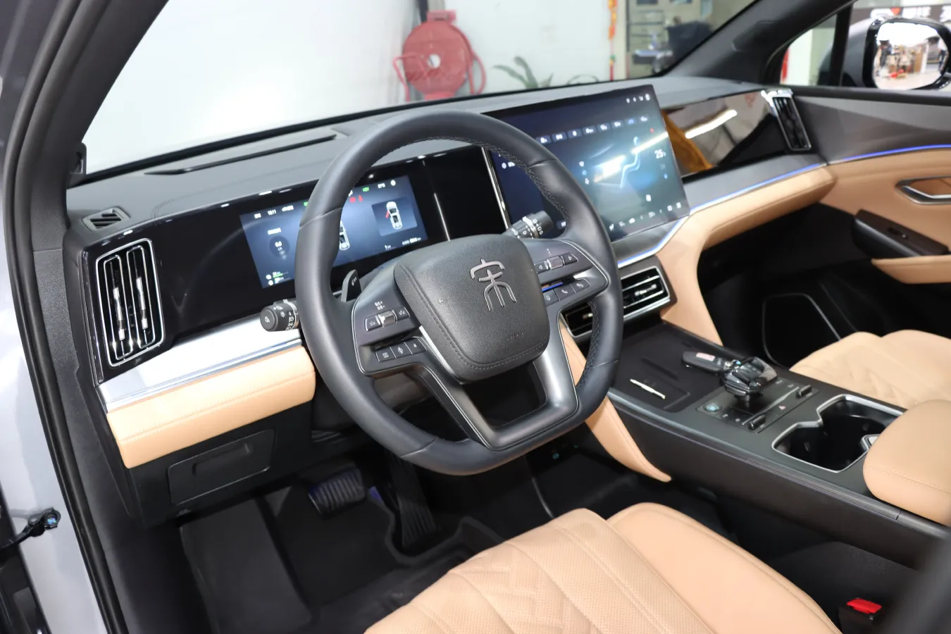 2025 BYD SongL DM-i 1.5L 101HP L4 E-CVT PHEV 18.3KWH,autocango,china used car exporter,china ev exporter,chinese used car exporter,chinese used ev exporter