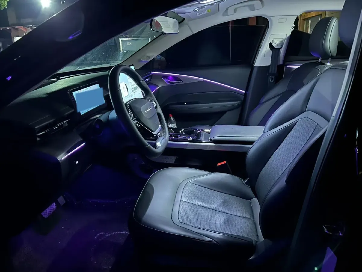 2024 WuLing XingGuang BEV 54.5KWH,autocango,china used car exporter,china ev exporter,chinese used car exporter,chinese used ev exporter