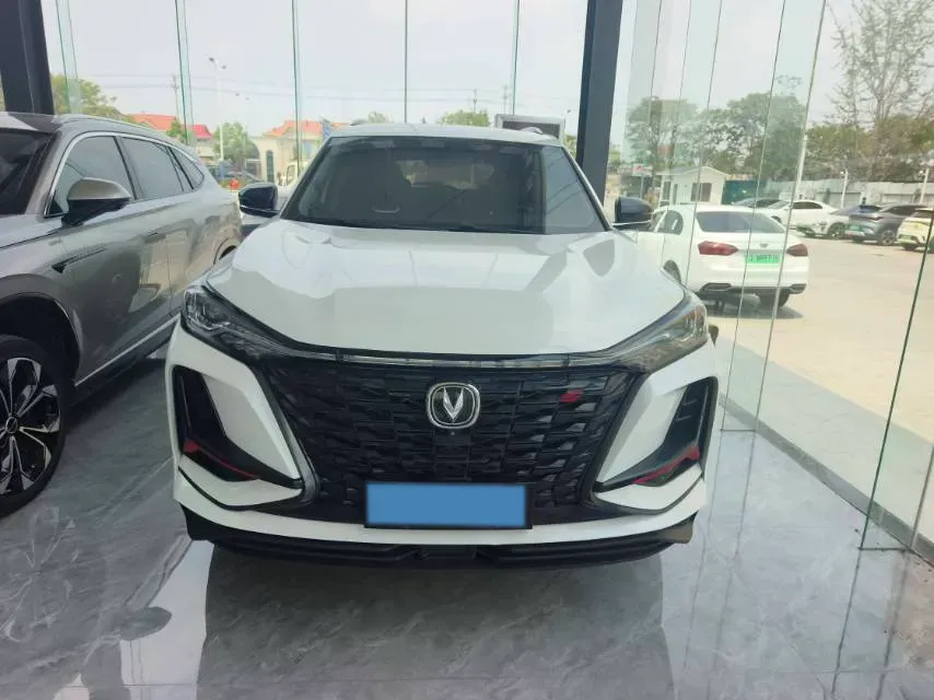 2022 ChangAn CS75 Plus 1.5T 178HP L4 6AT,autocango,china used car exporter,china ev exporter,chinese used car exporter,chinese used ev exporter