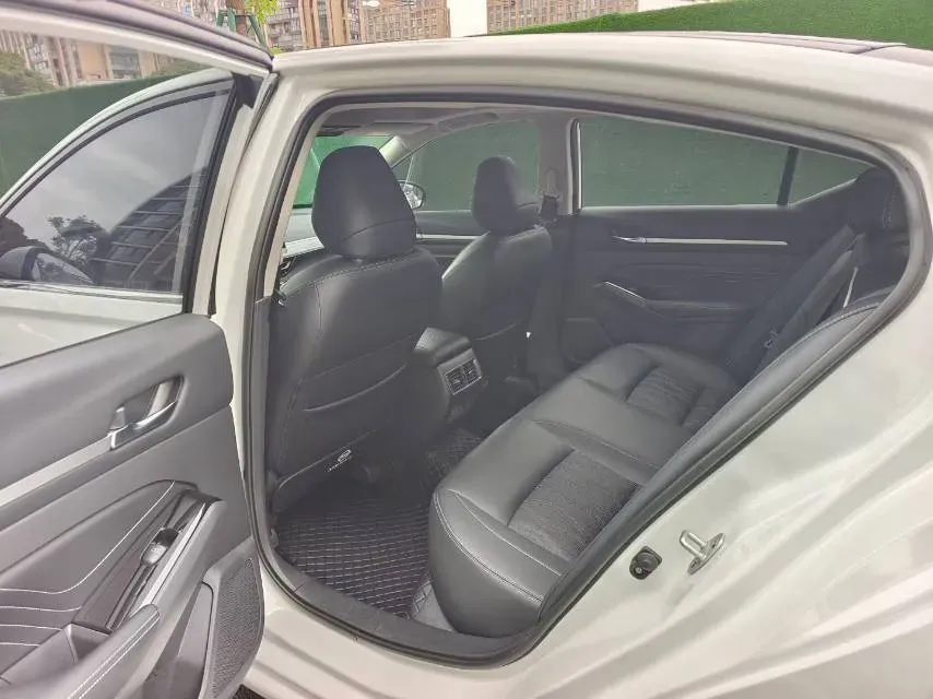 2022 Nissan Teana 2.0T 243HP L4 CVT,autocango,china used car exporter,china ev exporter,chinese used car exporter,chinese used ev exporter