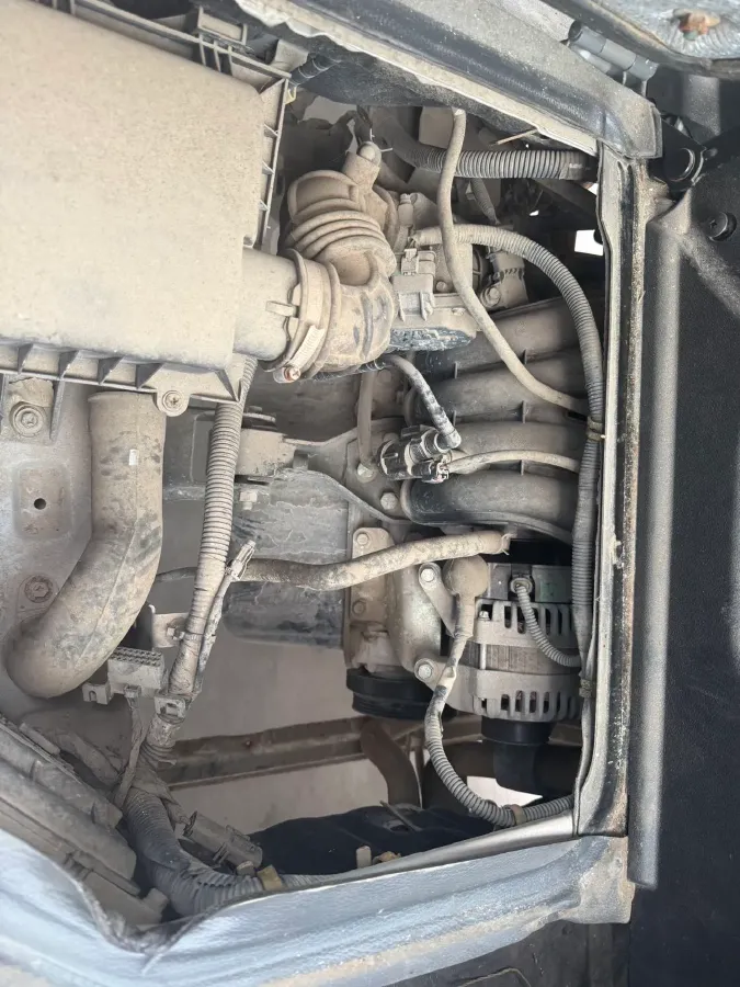 2015 WuLing ZhiGuang 1.2L 82HP L4 5MT,autocango,china used car exporter,china ev exporter,chinese used car exporter,chinese used ev exporter