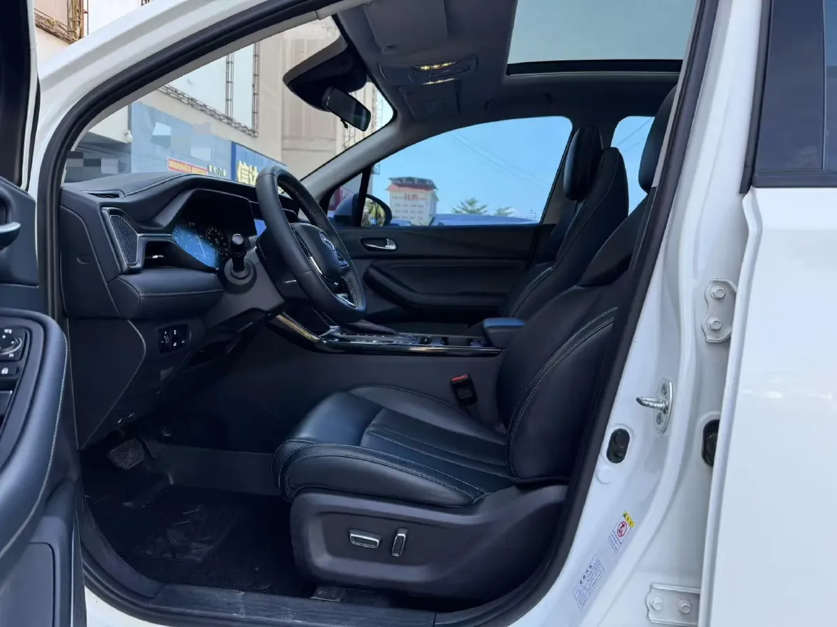 2022 GAC Trumpchi GS4 1.5T 169HP L4 6AT,autocango,china used car exporter,china ev exporter,chinese used car exporter,chinese used ev exporter