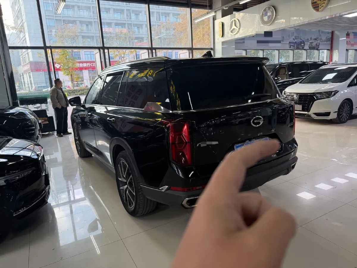 2022 GAC Trumpchi GS8 2.0T 252HP L4 8AT,autocango,china used car exporter,china ev exporter,chinese used car exporter,chinese used ev exporter