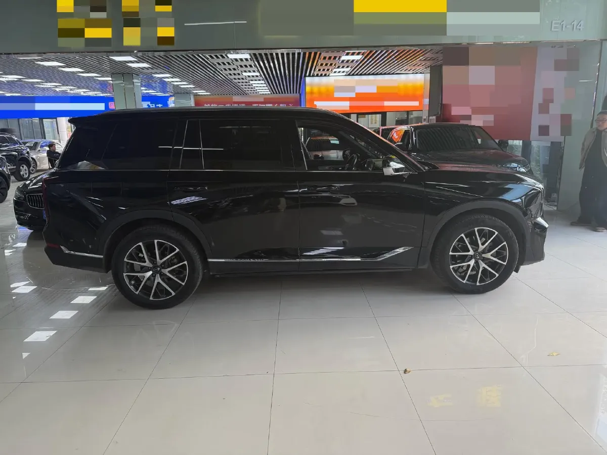2022 GAC Trumpchi GS8 2.0T 252HP L4 8AT,autocango,china used car exporter,china ev exporter,chinese used car exporter,chinese used ev exporter
