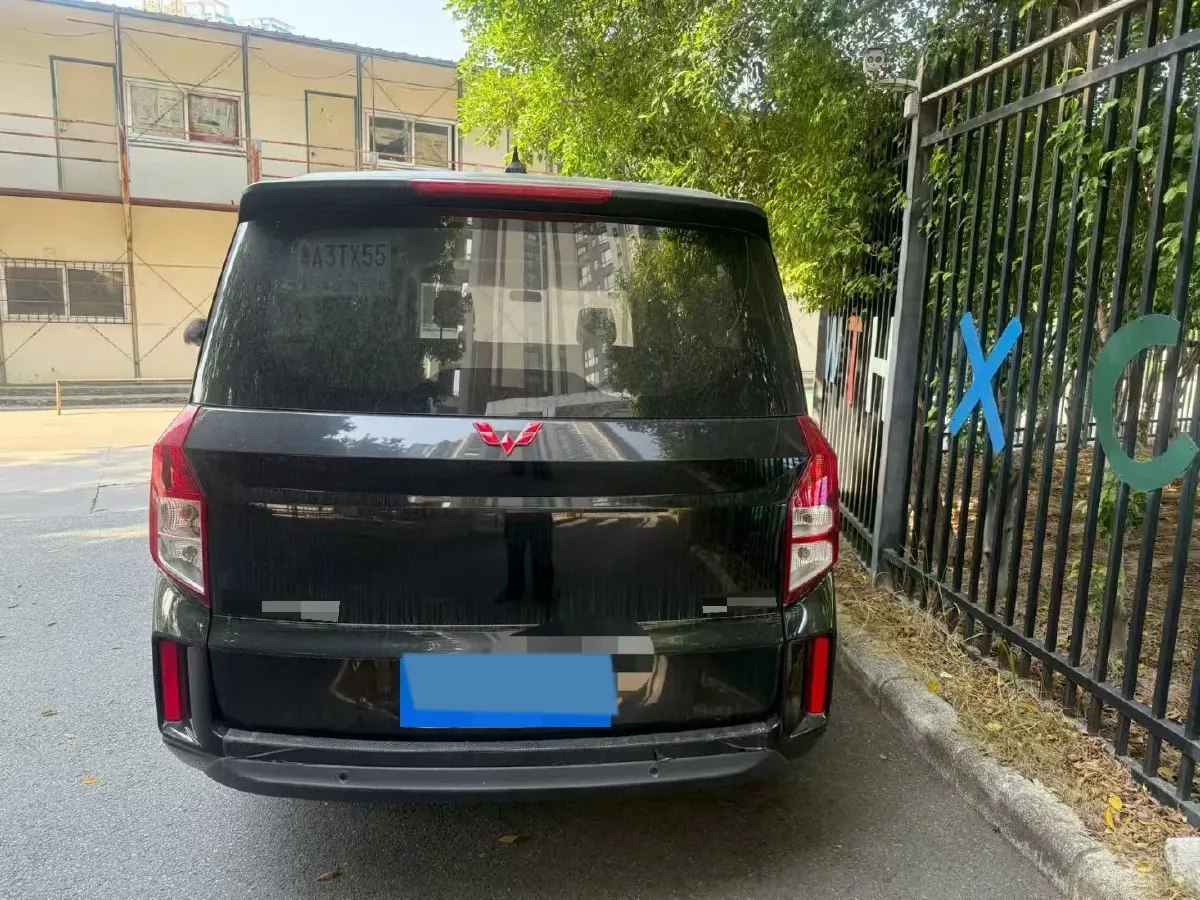 2021 WuLing ZhengChen 1.5T 147HP L4 6MT,autocango,china used car exporter,china ev exporter,chinese used car exporter,chinese used ev exporter