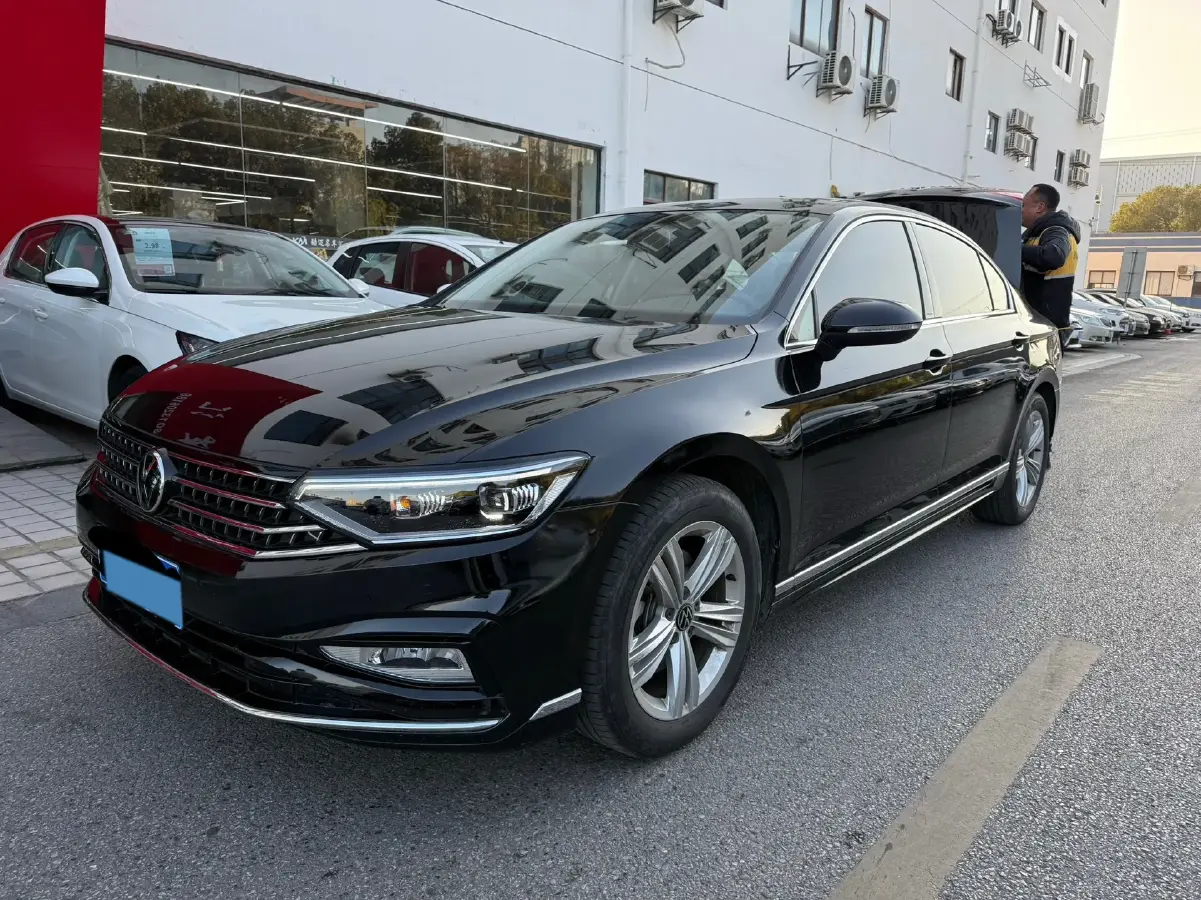 2025 Volkswagen Magotan 1.4T 150HP L4 7DCT