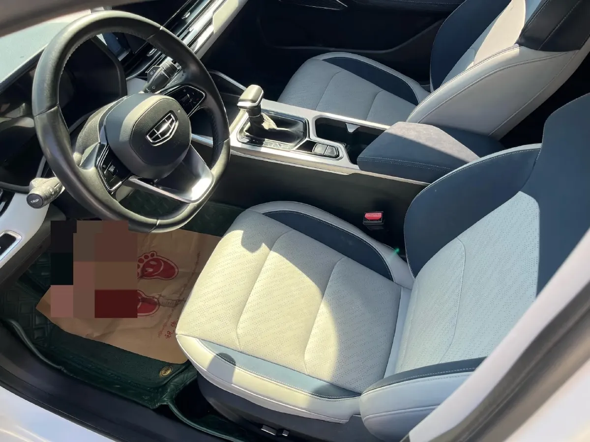 2022 Geely Emgrand 1.5L 114HP L4 CVT,autocango,china used car exporter,china ev exporter,chinese used car exporter,chinese used ev exporter