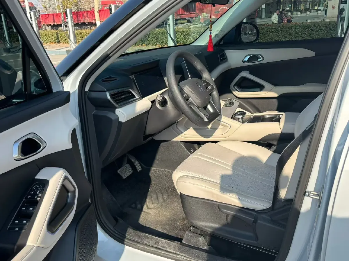 2024 BYD YuanUP BEV 45.12KWH,autocango,china used car exporter,china ev exporter,chinese used car exporter,chinese used ev exporter