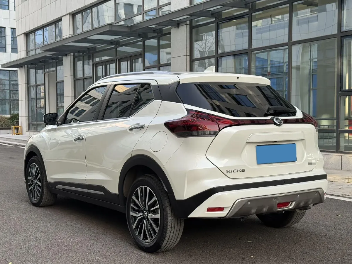 2022 Nissan Kicks 1.5L 122HP L4 CVT,autocango,china used car exporter,china ev exporter,chinese used car exporter,chinese used ev exporter