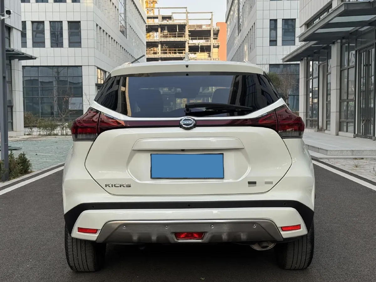 2022 Nissan Kicks 1.5L 122HP L4 CVT,autocango,china used car exporter,china ev exporter,chinese used car exporter,chinese used ev exporter
