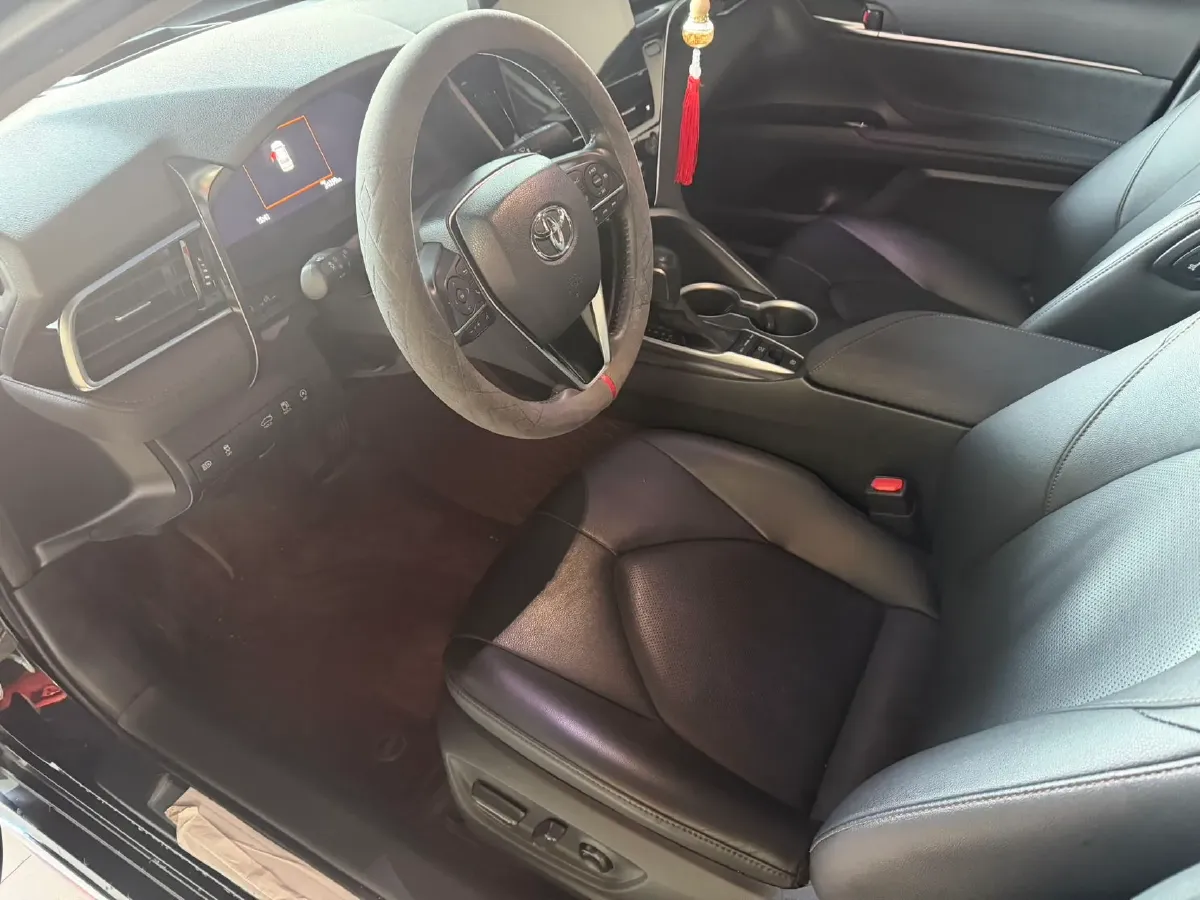 2021 Toyota Camry 2.5L 209HP L4 8AT,autocango,china used car exporter,china ev exporter,chinese used car exporter,chinese used ev exporter