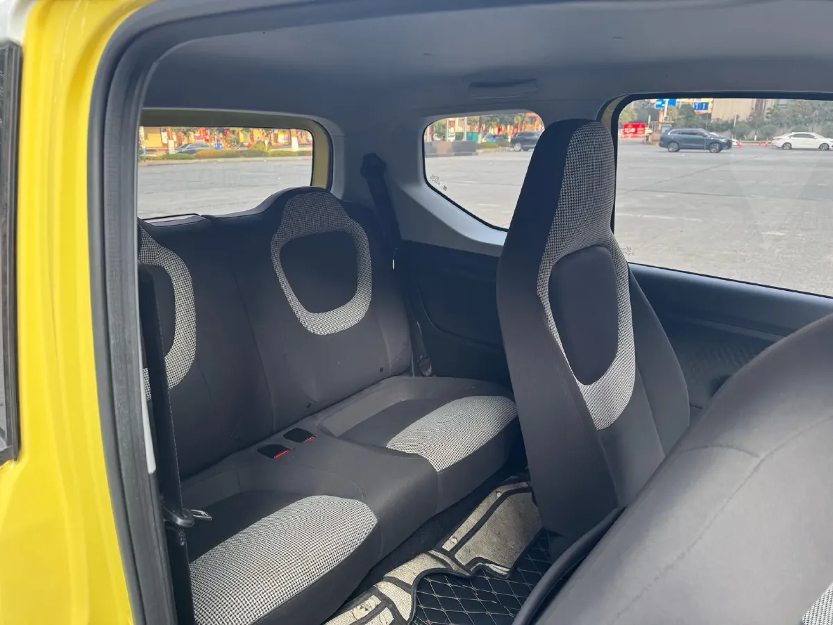 2024 WuLing HongGuang MINI EV BEV 17.3KWH,autocango,china used car exporter,china ev exporter,chinese used car exporter,chinese used ev exporter